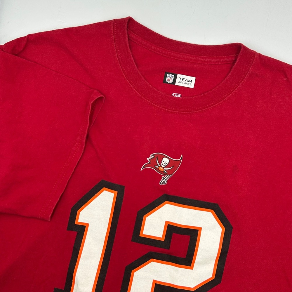 Tampa Bay Buccaneers Tom Brady 12 NFL Team Apparel Red T Shirt Mens Large‎